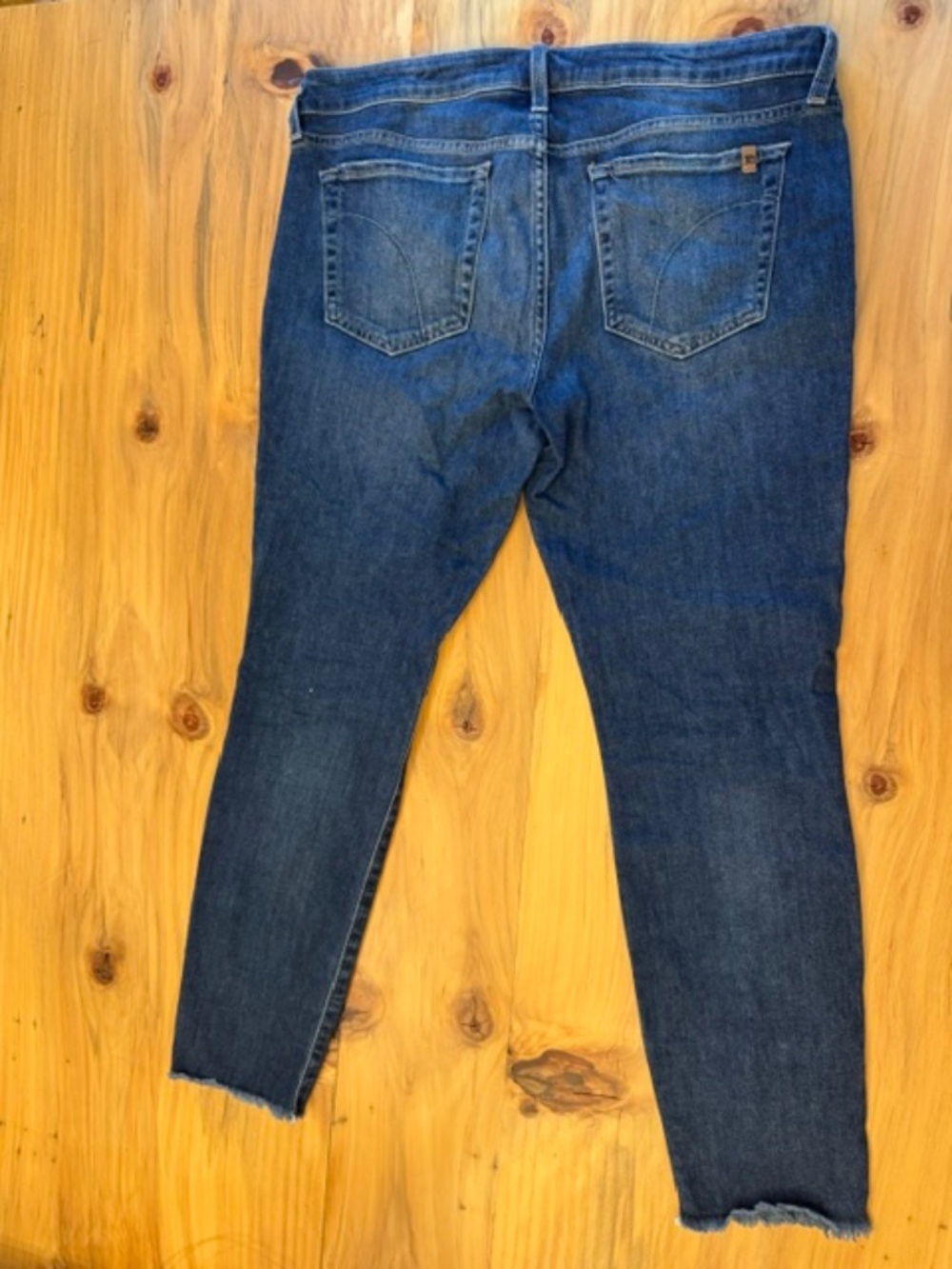 Joe's Jeans Skinny Ankle Jeans Size 31 Medium Wash Raw Hem Stretch Denim